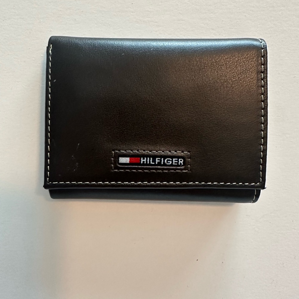 Tommy Hilfiger Tri fold wallet
